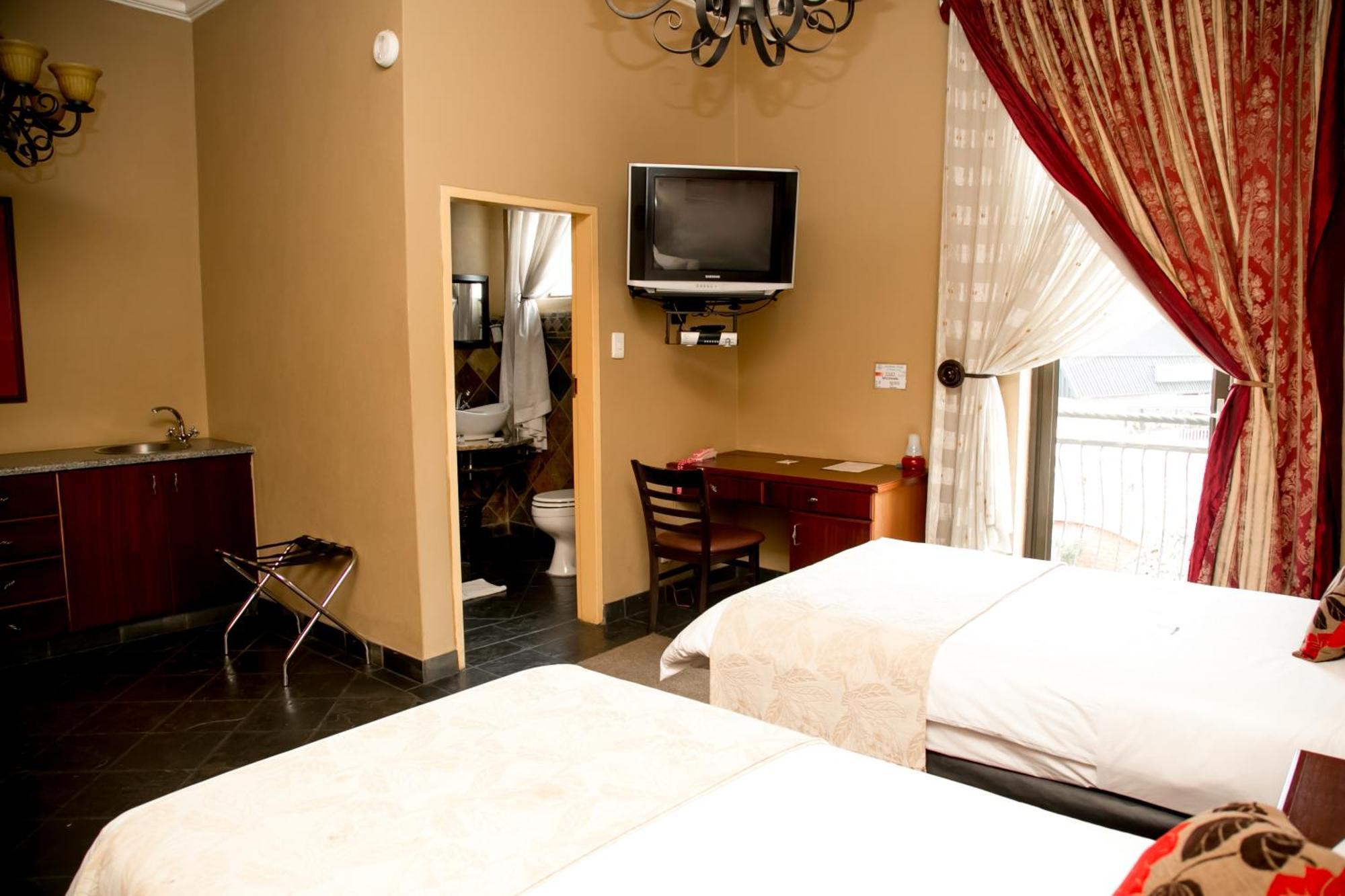 Picanha Grill Guest House & Events Venue Nigel Chambre photo