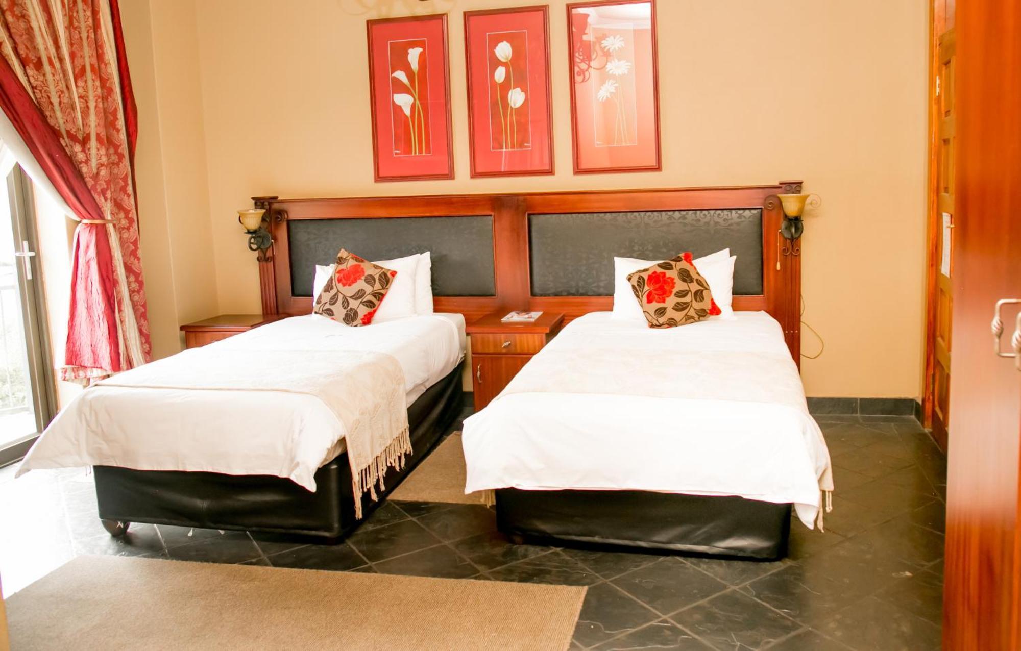Picanha Grill Guest House & Events Venue Nigel Chambre photo