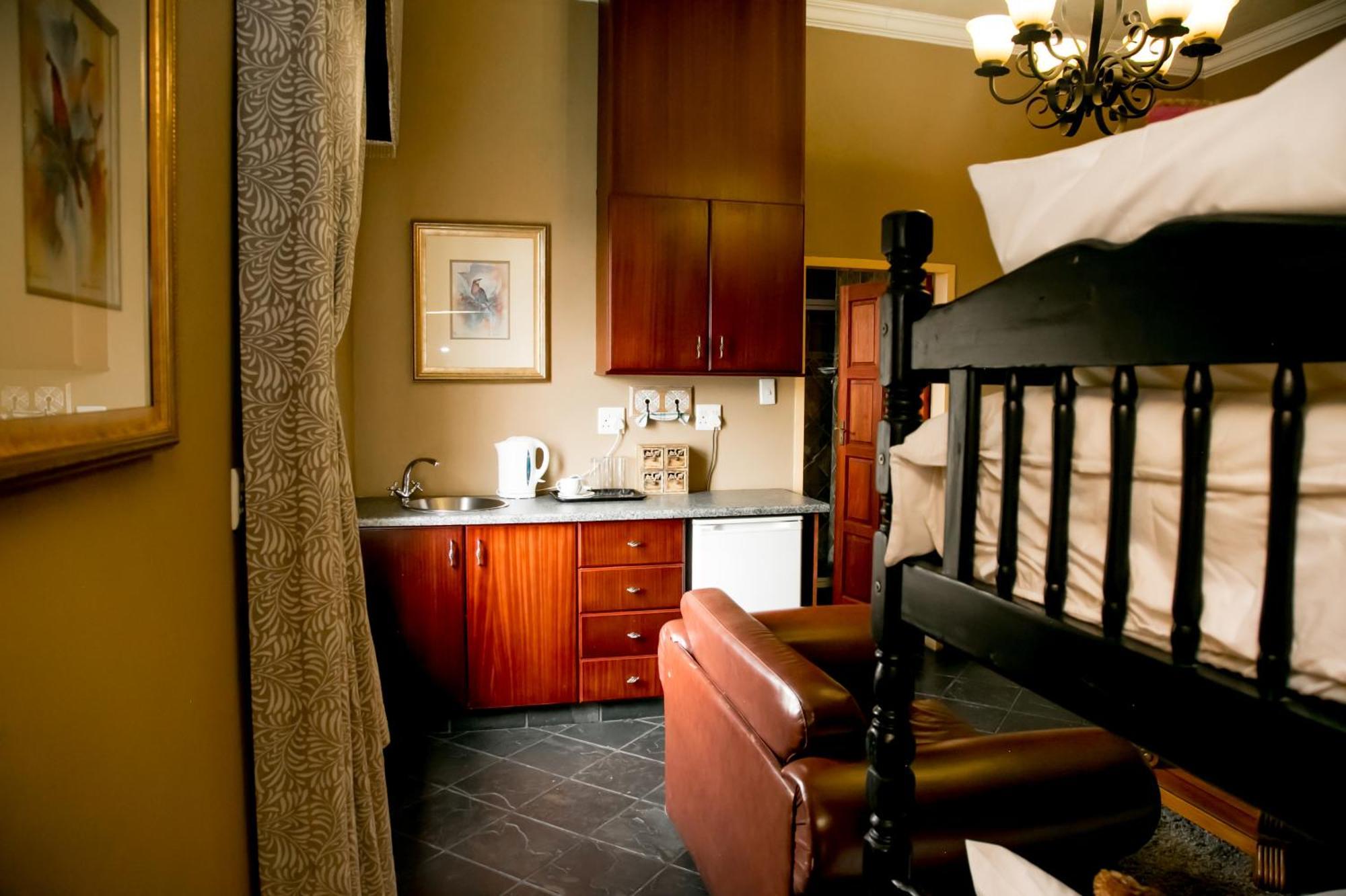 Picanha Grill Guest House & Events Venue Nigel Chambre photo