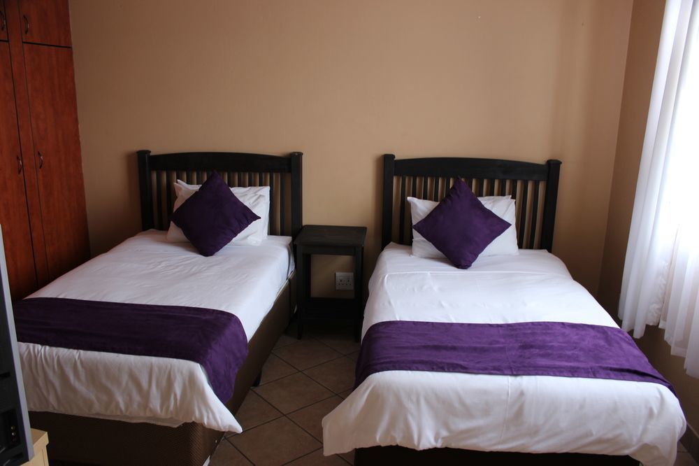 Picanha Grill Guest House & Events Venue Nigel Extérieur photo